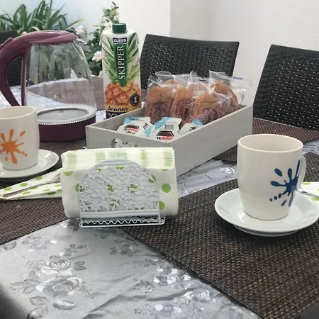 Appartamento Casa Vacanza “le Querce” *
